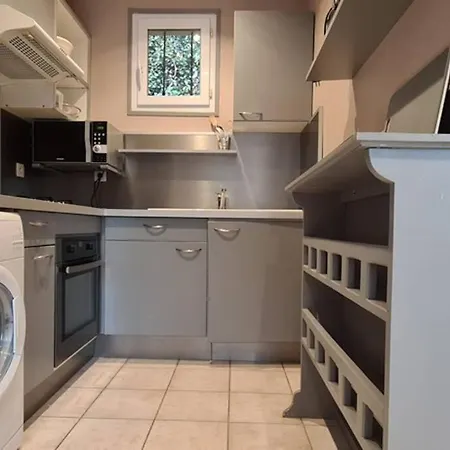 Home Charmant des Alpilles Saint-Étienne-du-Grès Extérieur photo